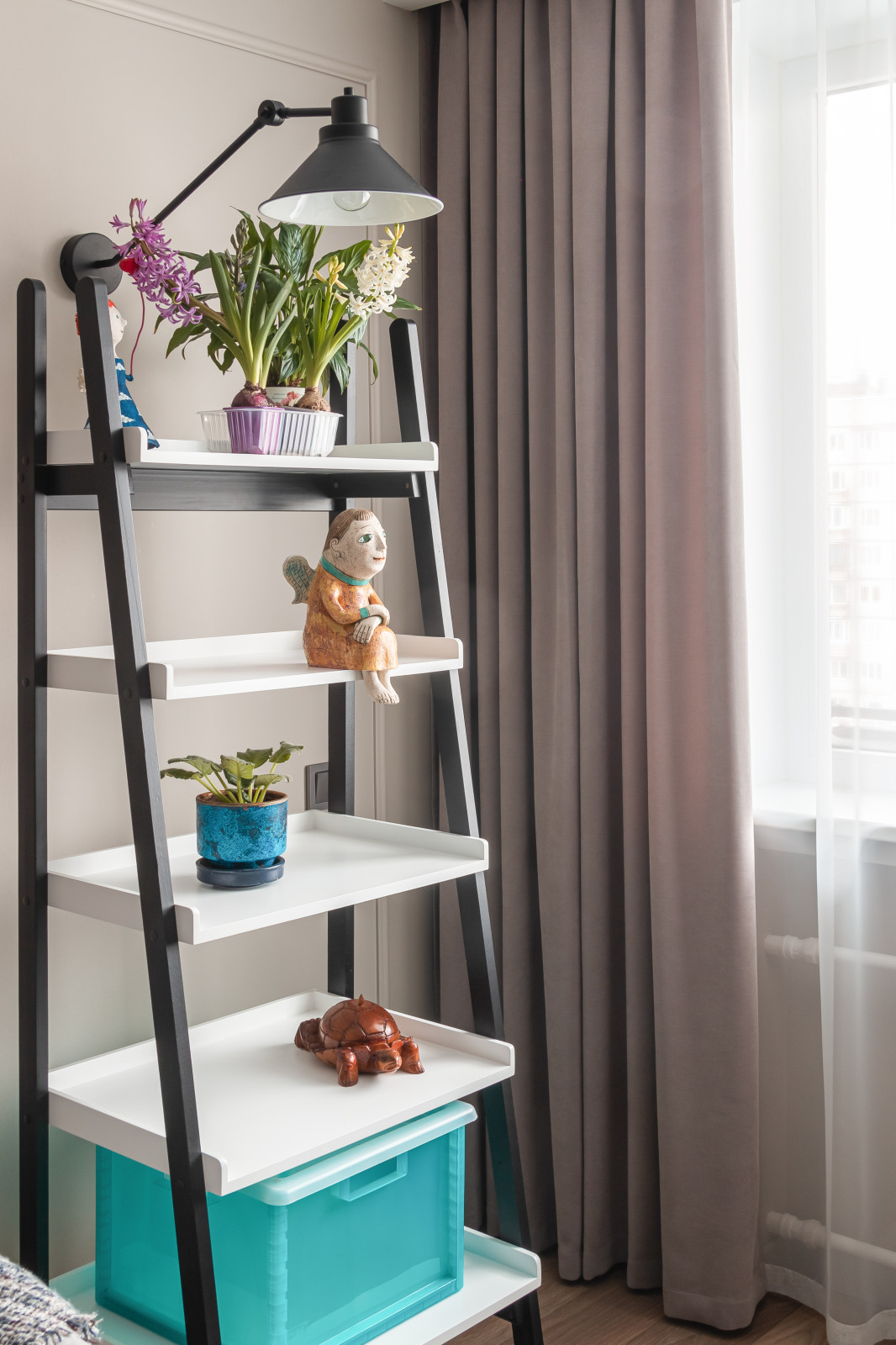 Всплеск эмоций в небольшой квартире