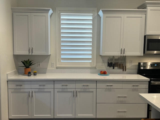 Kitchen and Bathroom White Shaker Reface