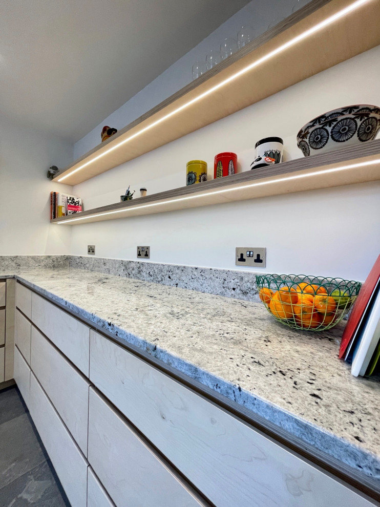 25mm Birch Ply handle less kitchen