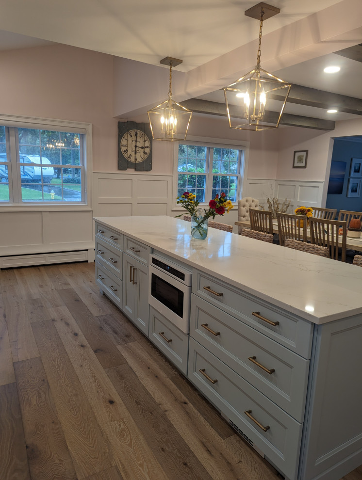 Kitchen - kitchen idea in New York