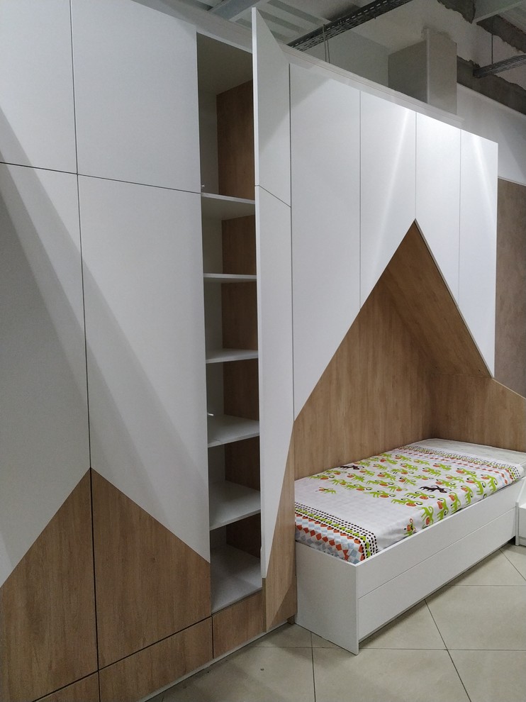 Встроенный шкаф в детскую