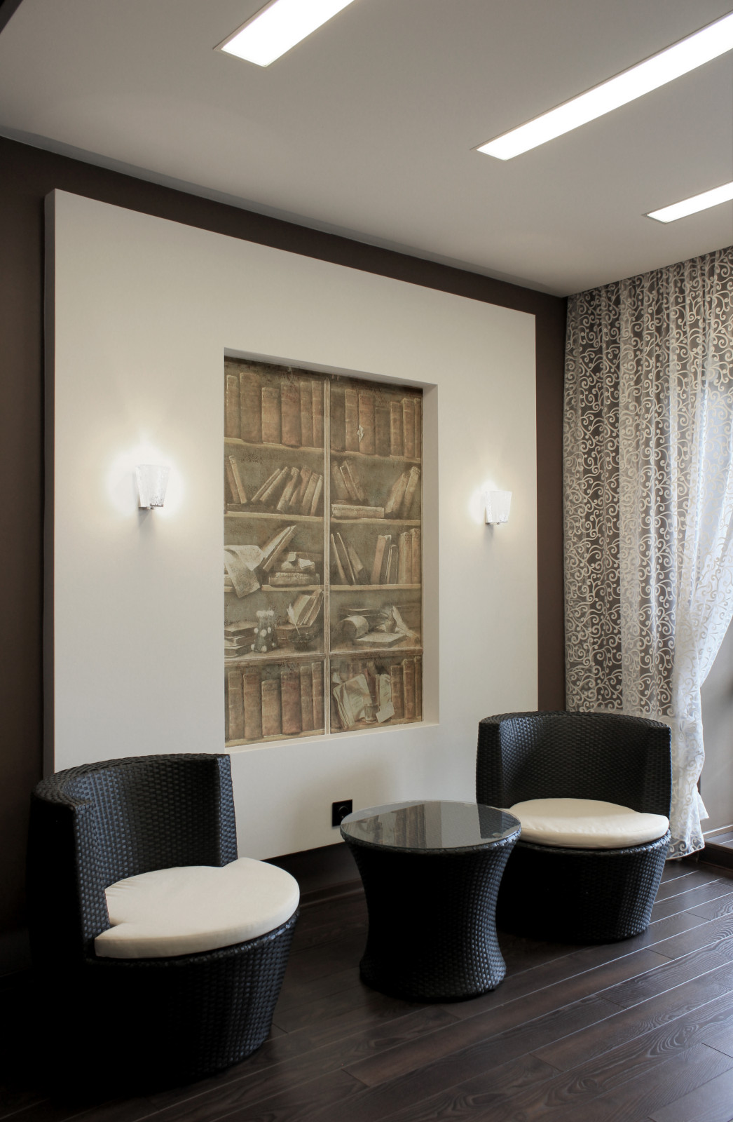 Холл перед спальнями