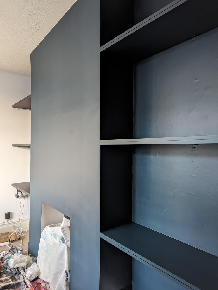 Hague Blue-Farrow& Ball painting