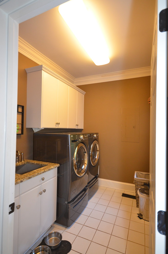 Tony & Cara's Laundry Room