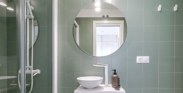 Sierra de Cameros 3 modern-badezimmer