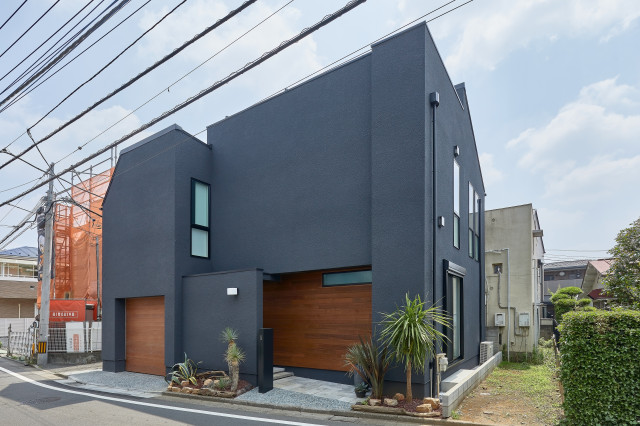 S邸 moderno-fachada