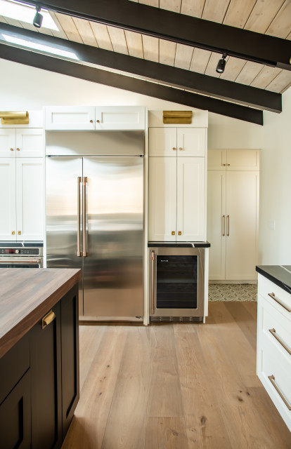Parkview Dr fusion-kitchen