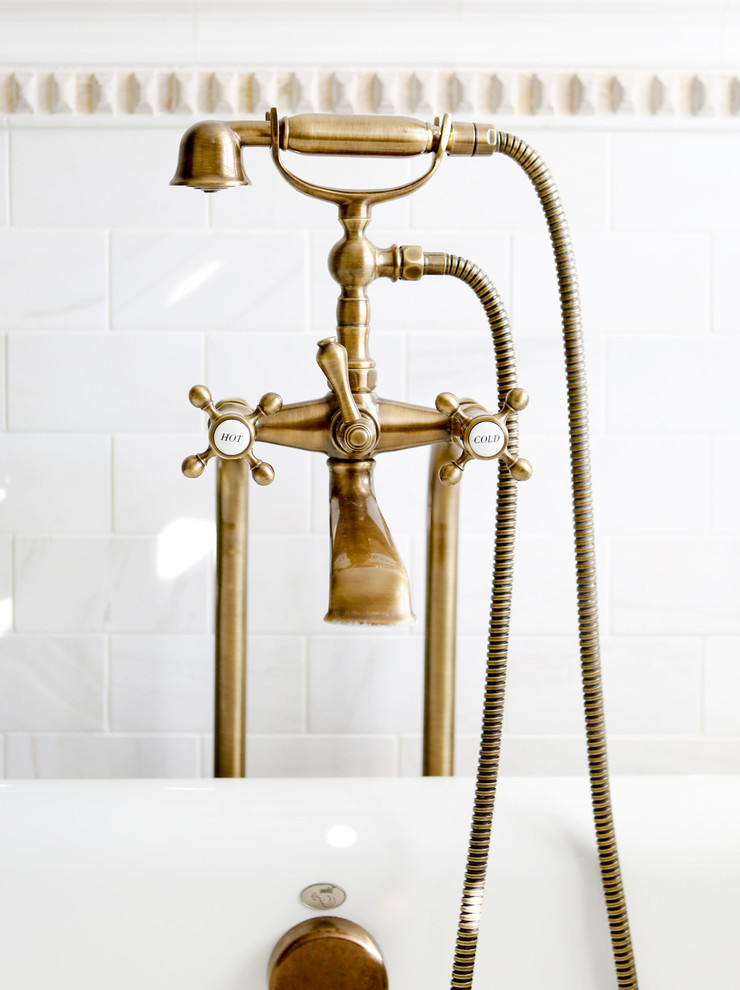 Brass Floor Mounted Faucet