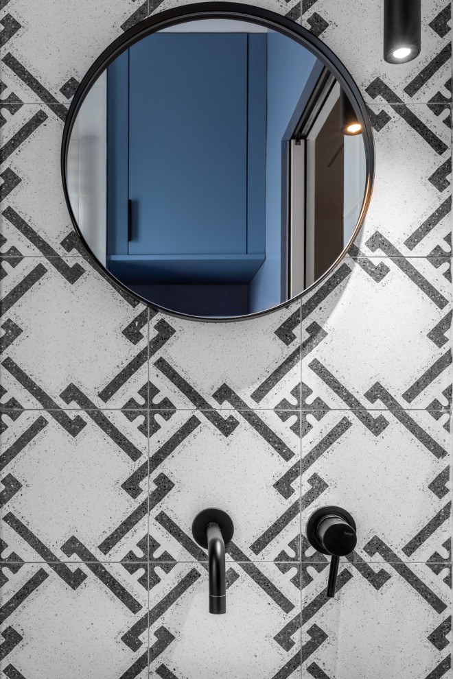 Design ideas for a bathroom in Rome.