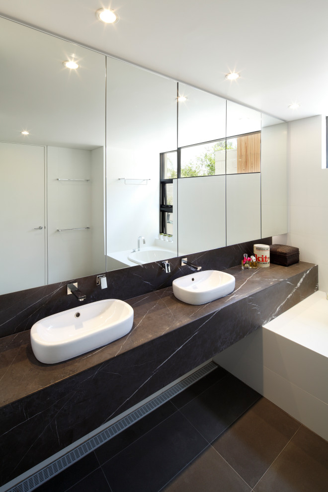 Design ideas for a contemporary bathroom in Sydney.