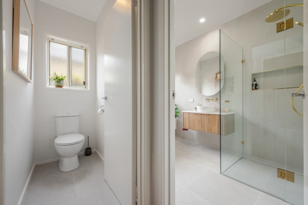 55 Stylish Scandinavian Bathroom Ideas To Inspire Your Renovation - Momooze