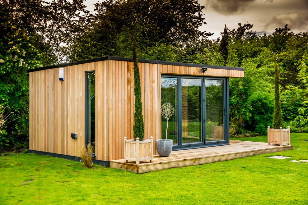 Photo of a small contemporary detached studio in Cheshire.