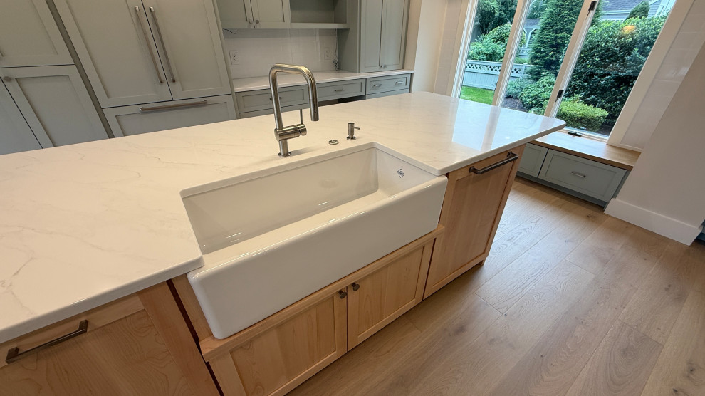 Transitional kitchen photo in Boston