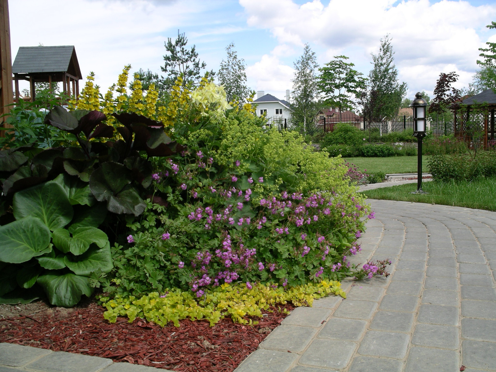 Садовая история