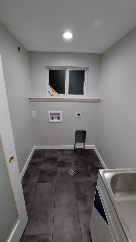 Laundry room - laundry room idea in Denver