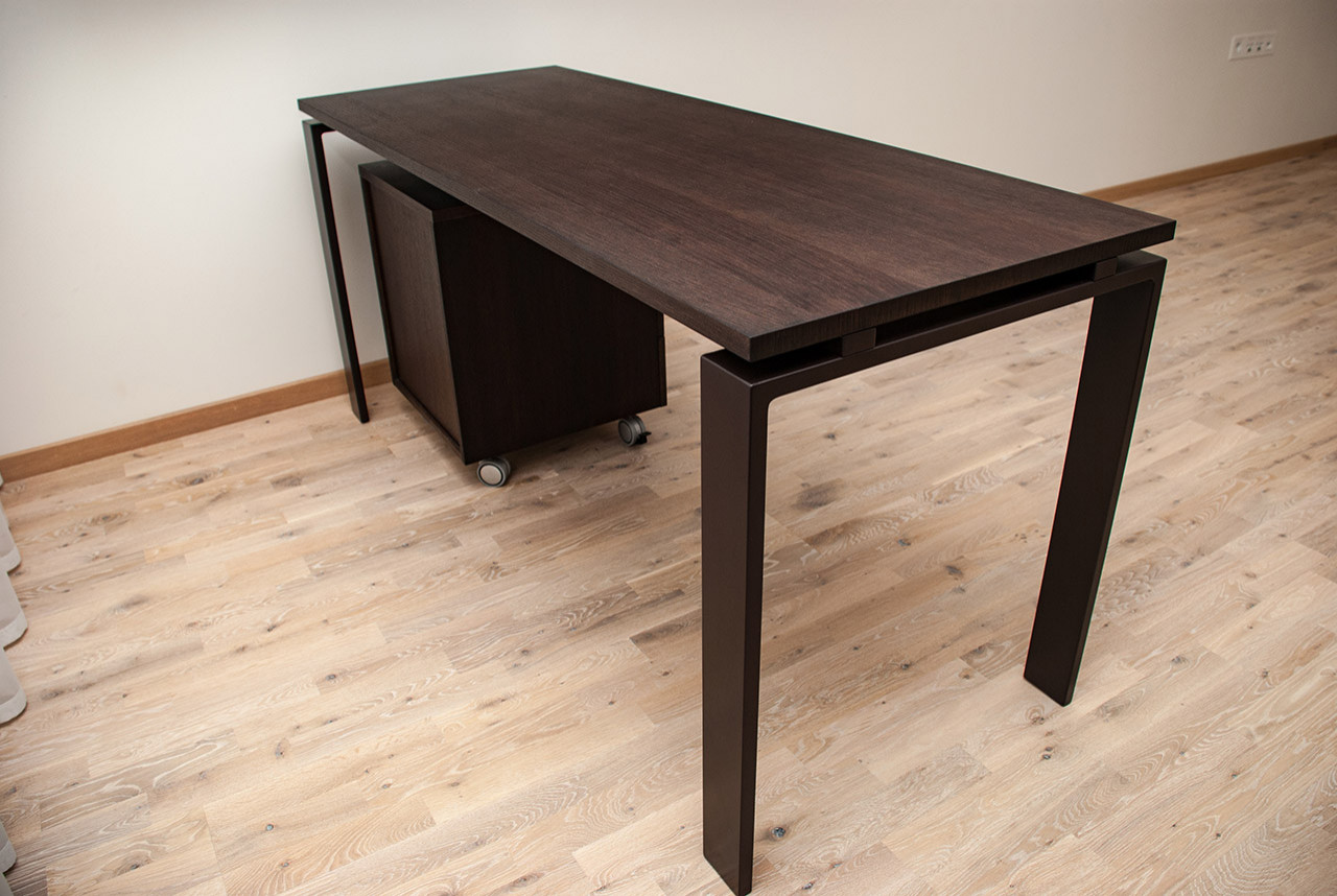 Стол тумба полка