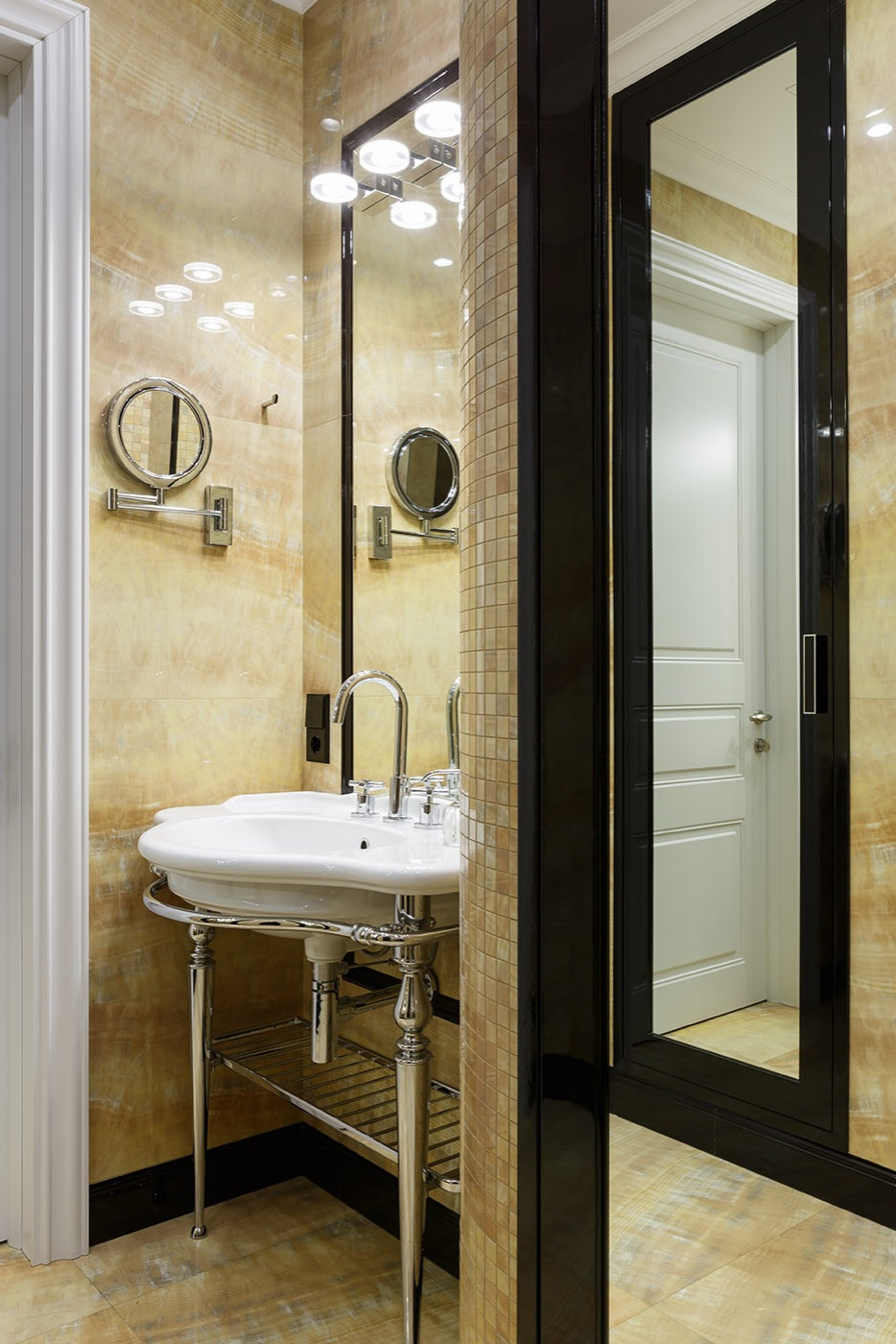 Квартира на Крестовском острове