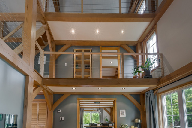 White timber post cable railing project in Greater Montreal, Quebec coastal-staircase