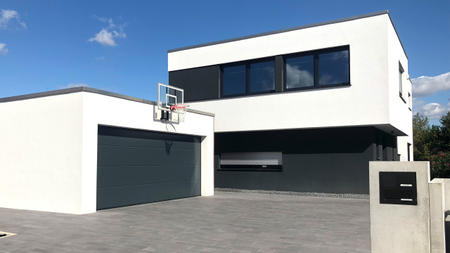B House trendy-hus-og-facade