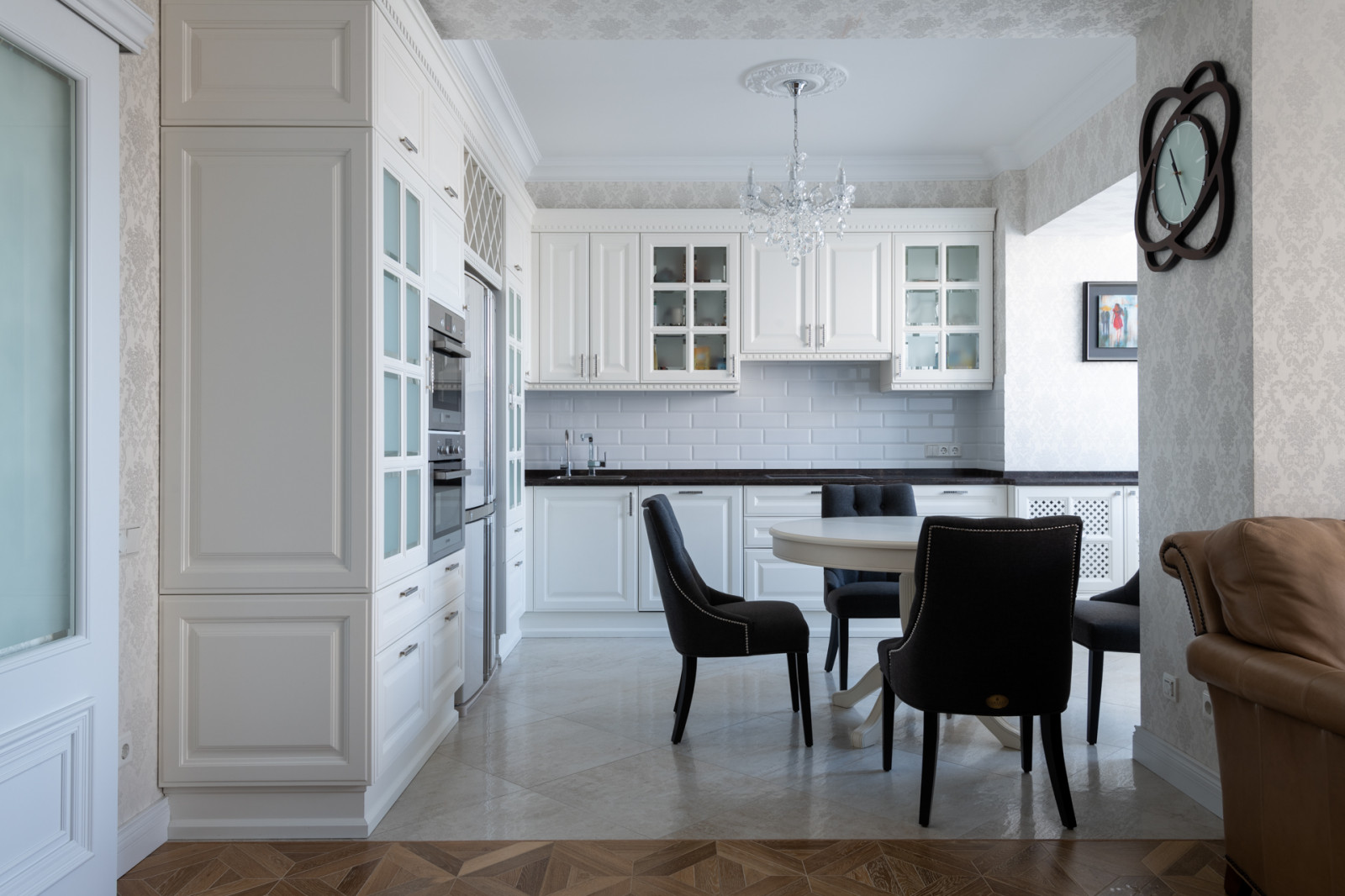 Кухня в светлых тонах Москва