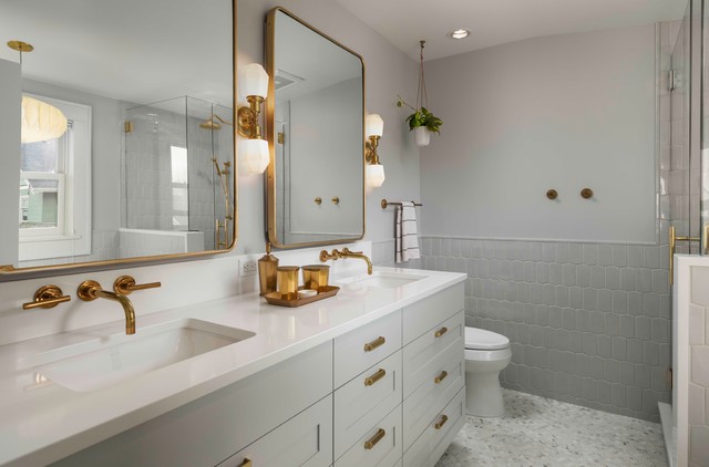 Laurelhurst Bungalow clasico-renovado-cuarto-de-bano