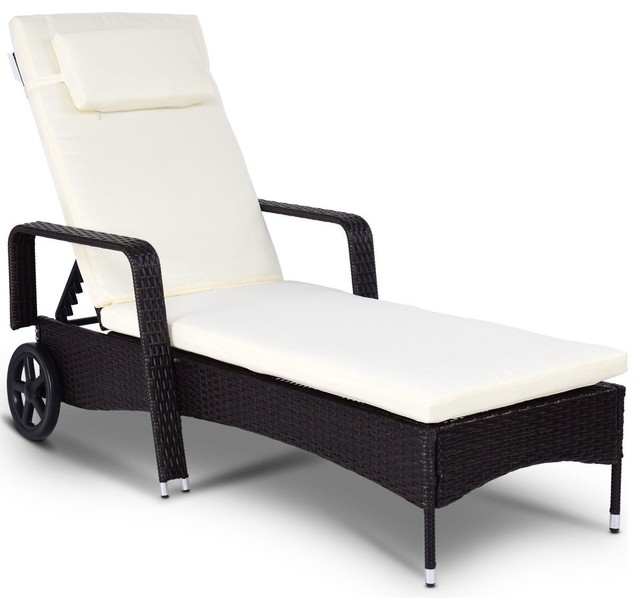 Outdoor Recliner Cushioned Chaise Lounge With Adjustable Wheels