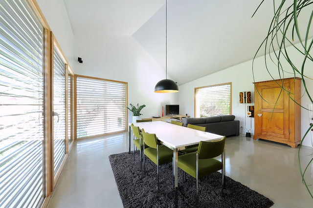 Villa L. modern-esszimmer