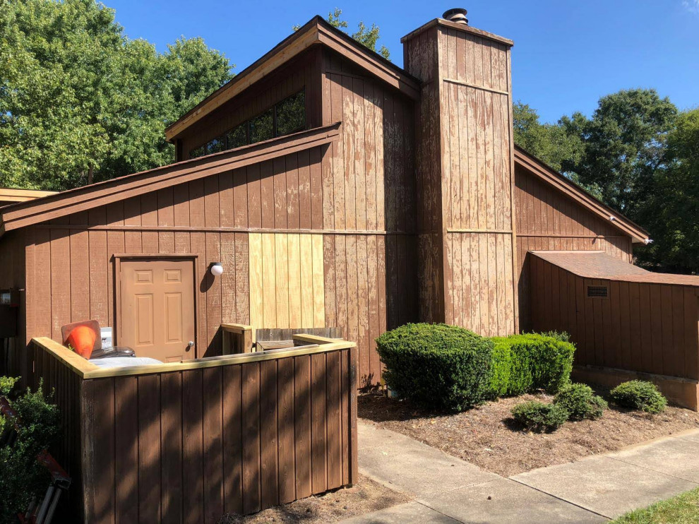 Pool House, Paint and Repairs