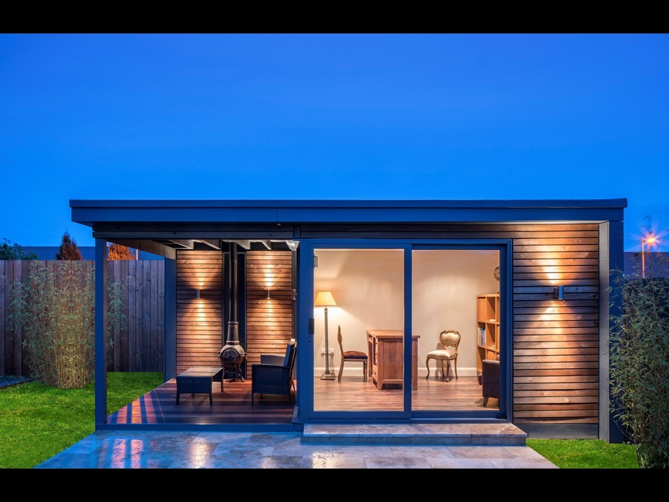 Contemporary shed and granny flat in Dublin.