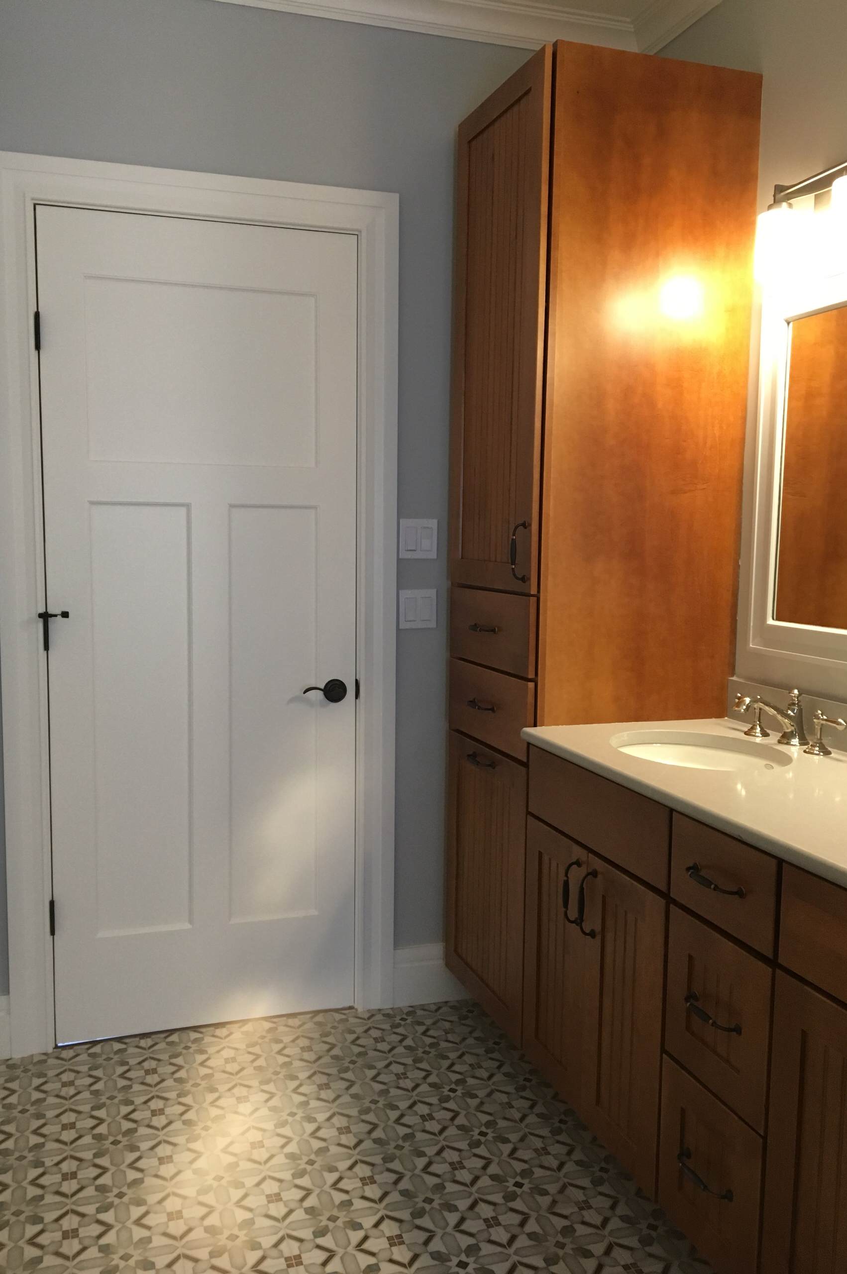 Lodge Laundry, Guest Bath, Master Bath
