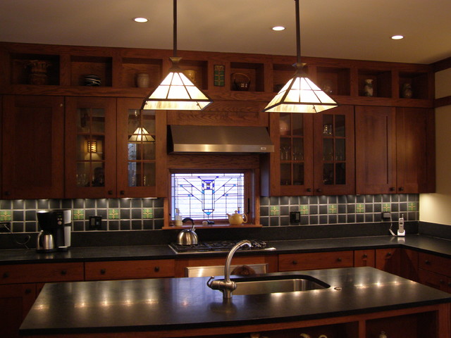 Craftsman Kitchen arts-and-crafts-kitchen