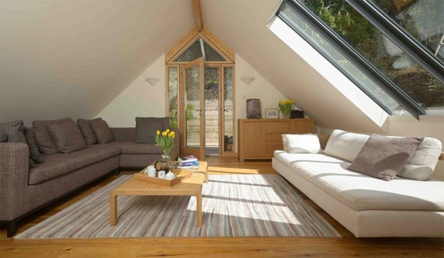The Attic dagligstue