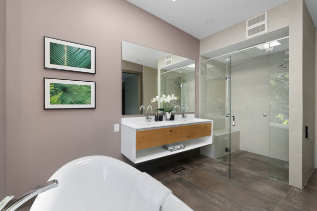 Master Ensuite contemporary-bathroom