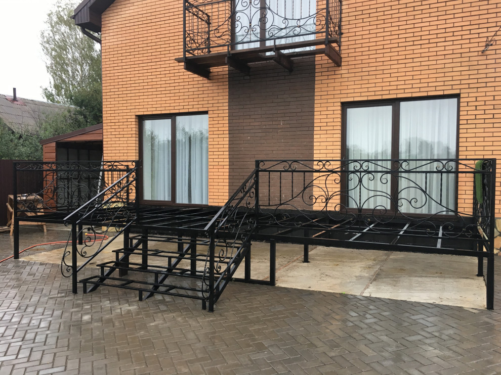 Терраса и балкон на дачном участке в г. Воткинске