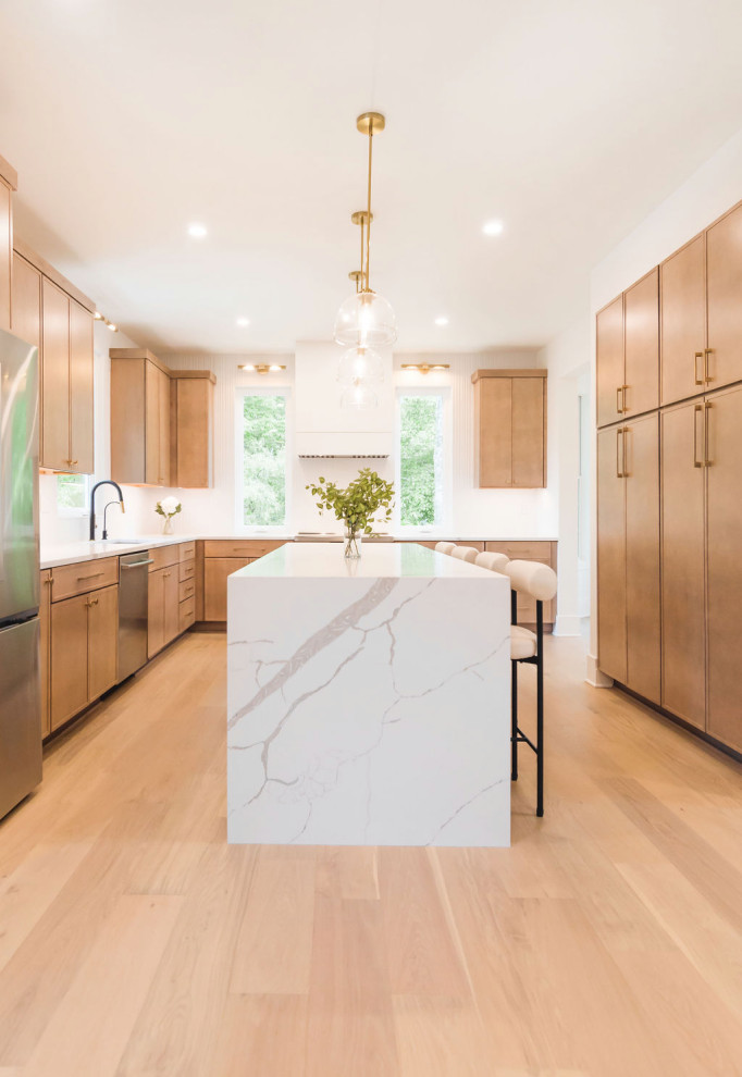 Contemporary Kitchen with Organic Modern Style