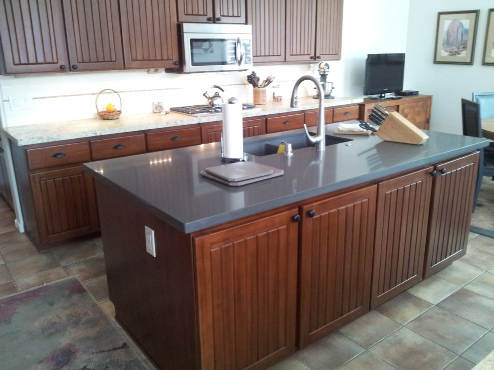 Kitchen - kitchen idea in Phoenix