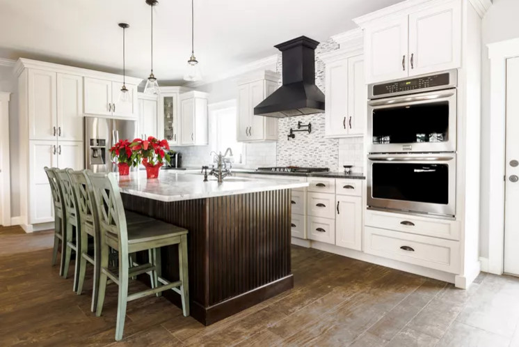 Example of a transitional kitchen design in Miami