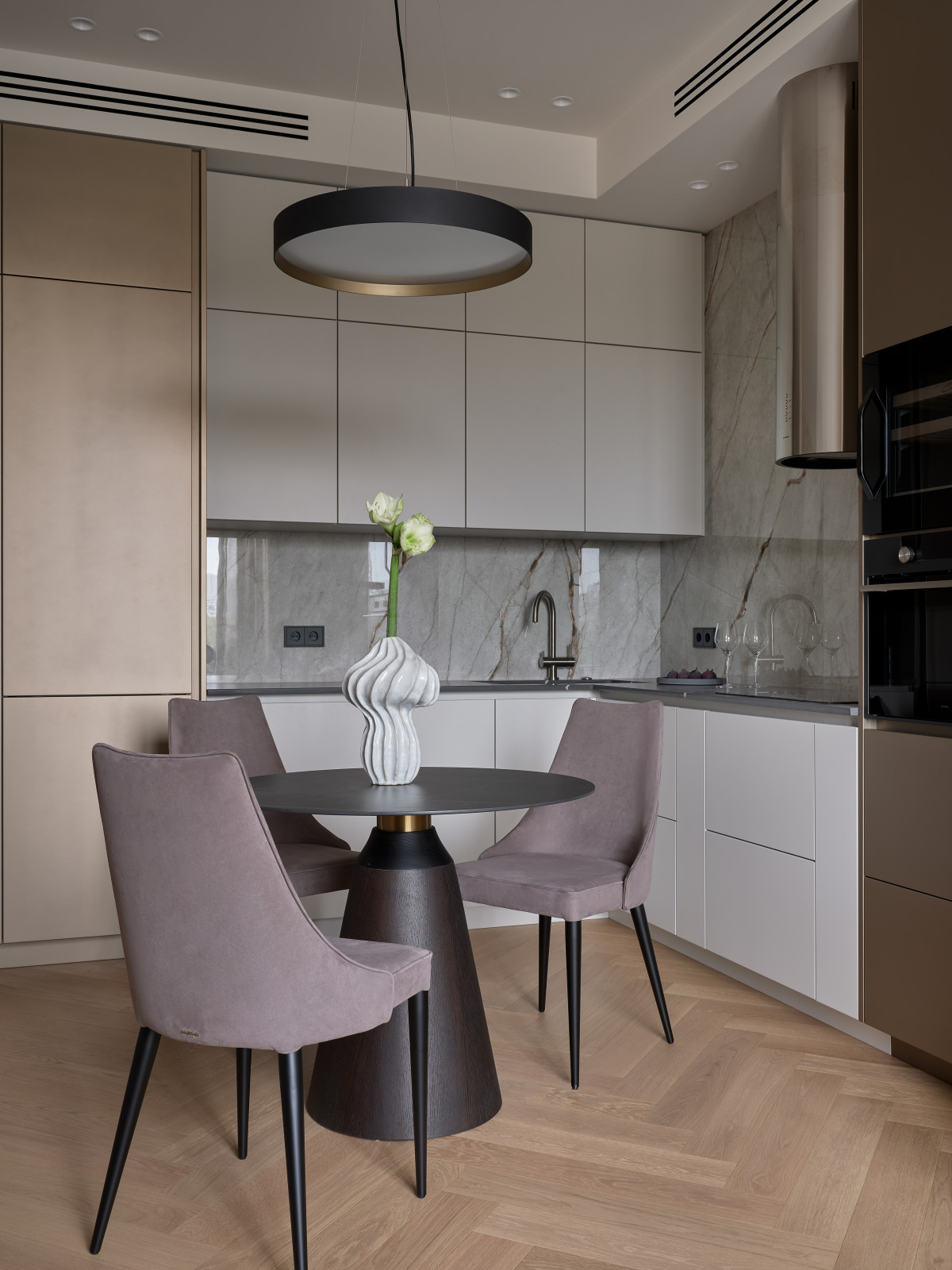 Квартира для дочери, 49 кв.м.