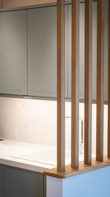 Splash Back contemporary-koek