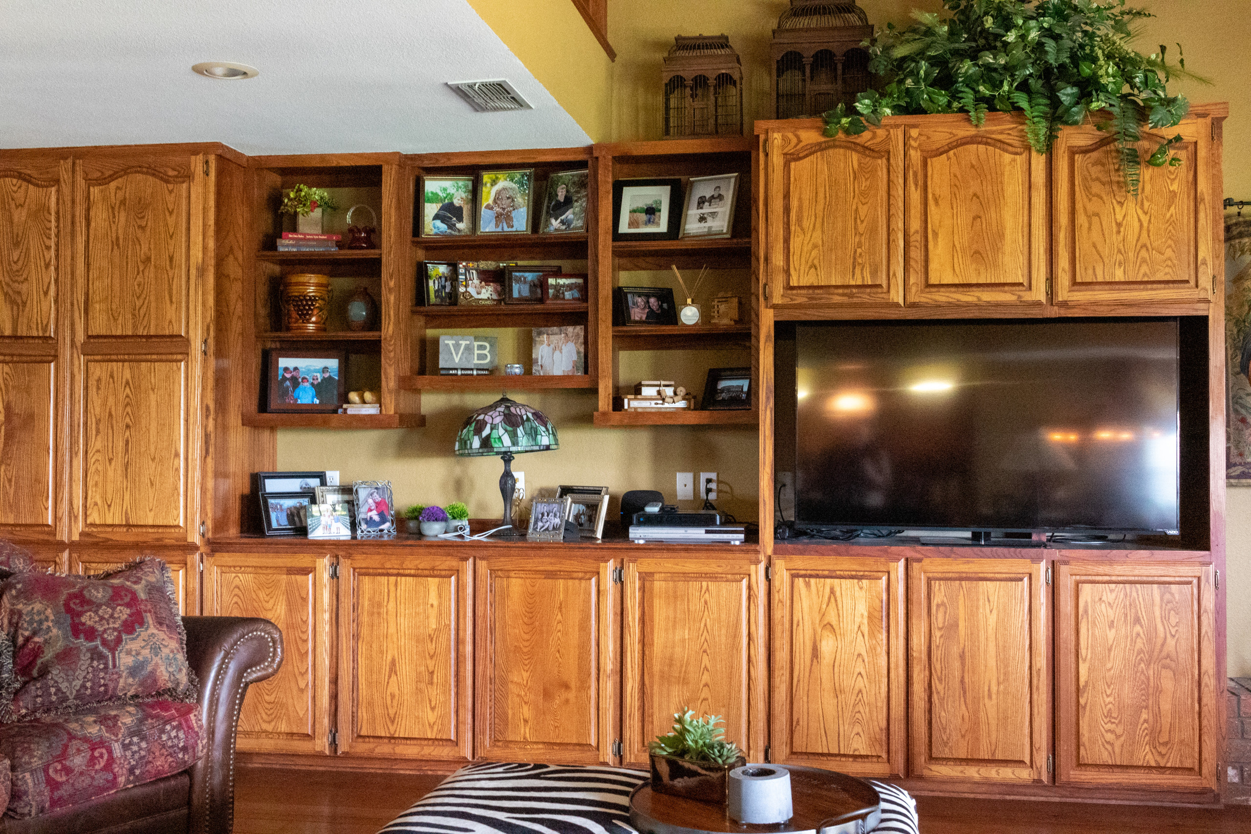 Before-Living Room Bar/TV Cabinet