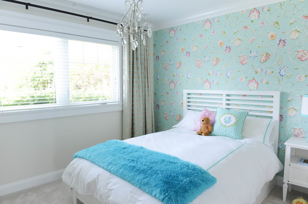 Inspiration for a transitional kids' room for girls in Vancouver with blue walls and carpet.