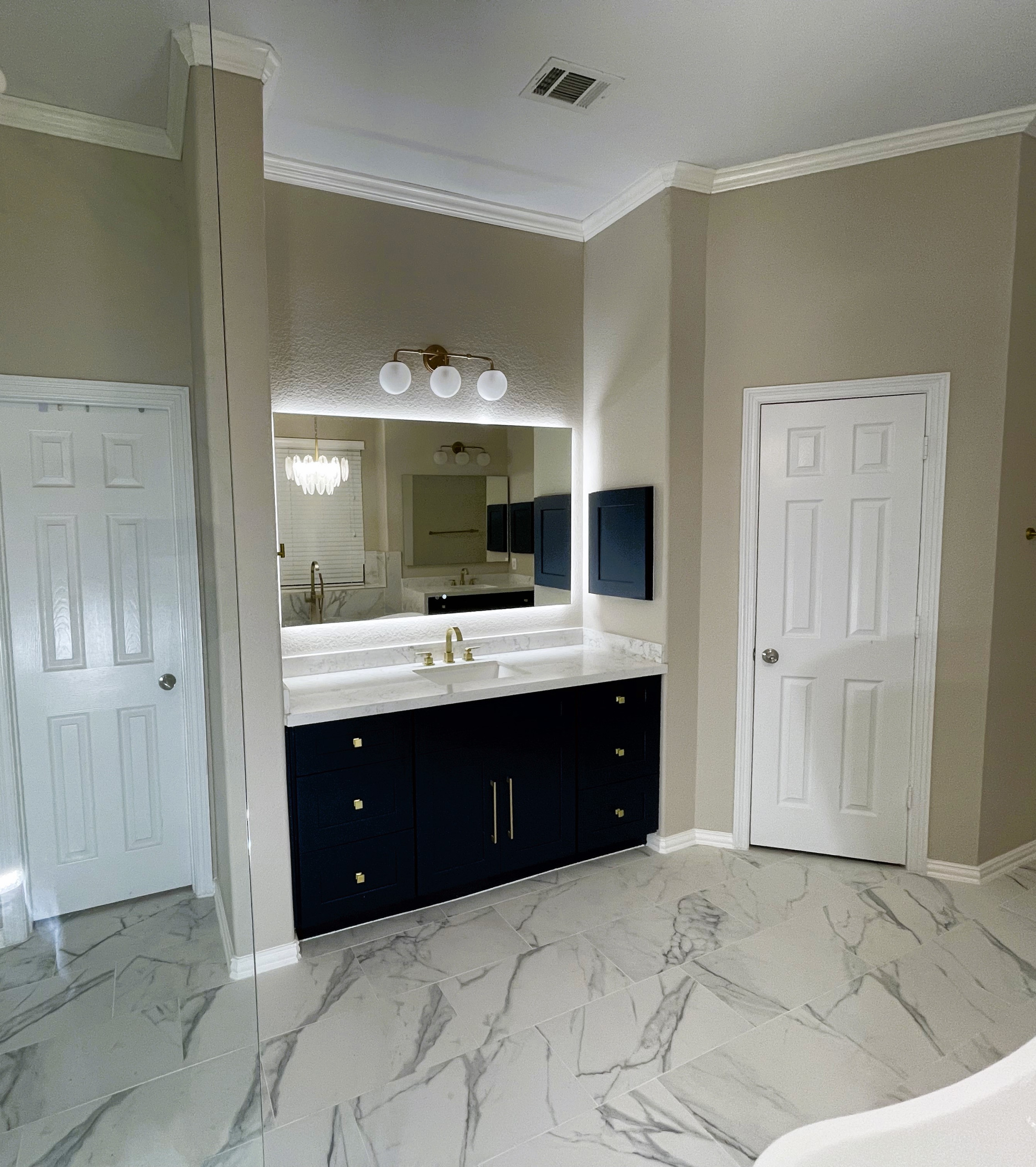 Primary Bathroom Complete Remodeling in Katy