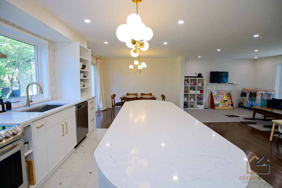 Round Edge Retreat in Etobicoke