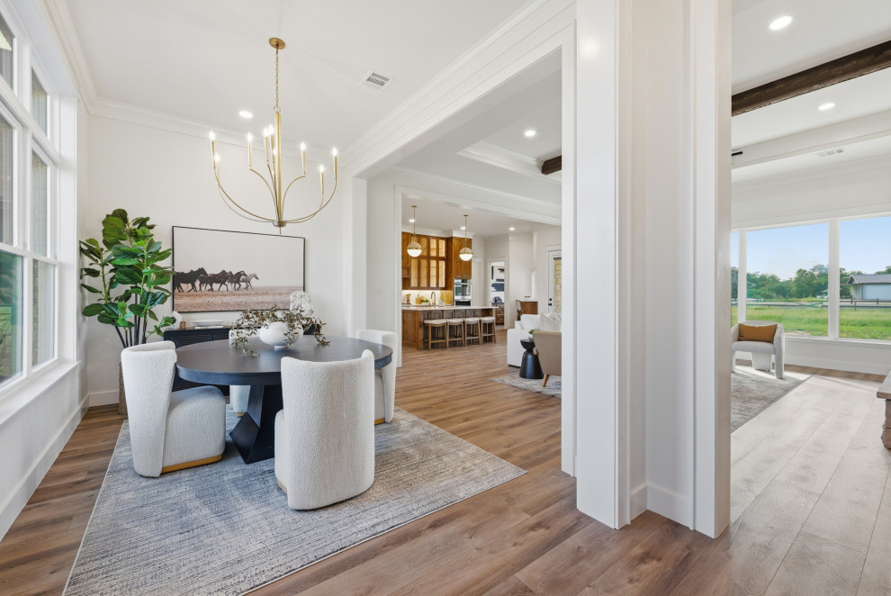 Mathis Collection I Bryan Texas