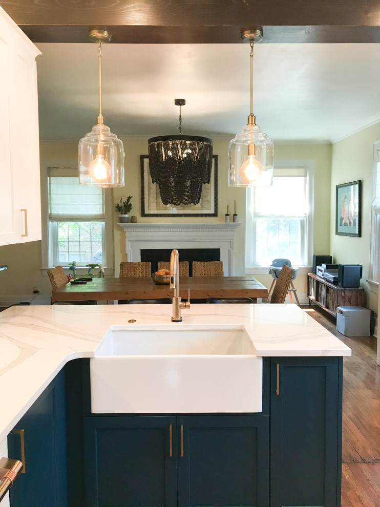 Kitchen - transitional kitchen idea