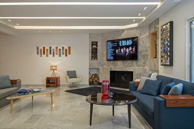 R&eacute;novation d'une Villa contemporary-living-room