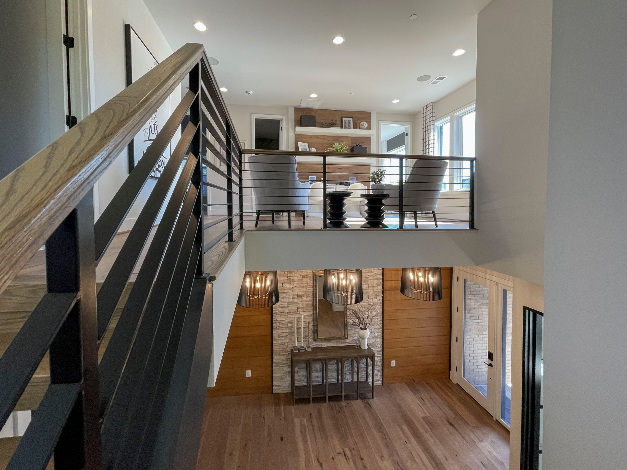 113_Floating Straight- Stringers with No Risers in Contemporary Home, Bethesda M