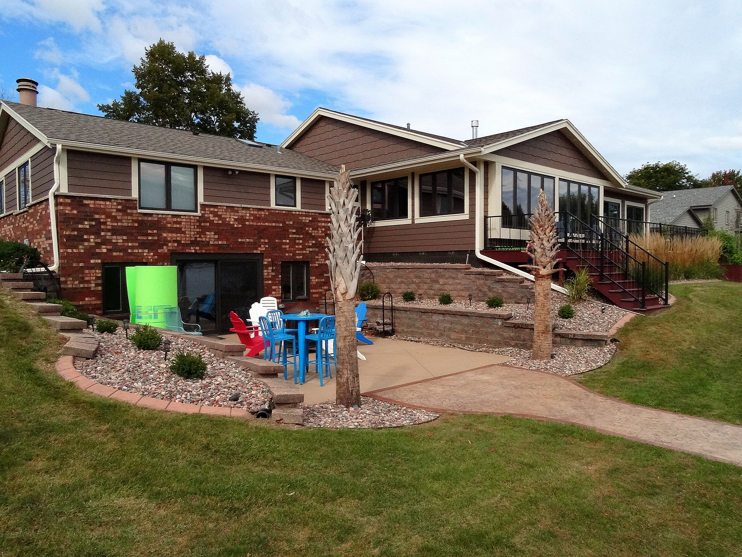 Muskego Residence - Exterior and Sun Room Addition