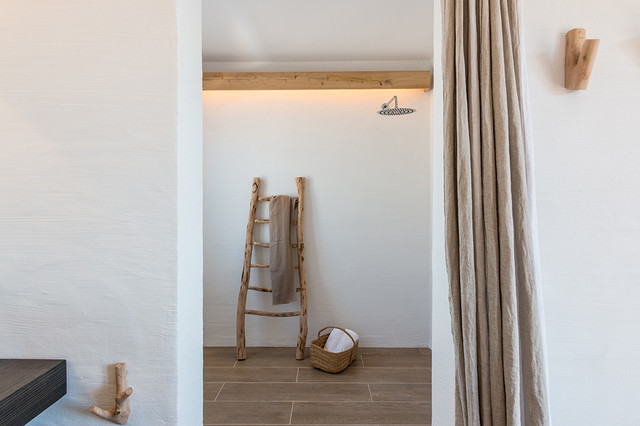 VIVIENDA VACACIONAL mediterranean-bathroom
