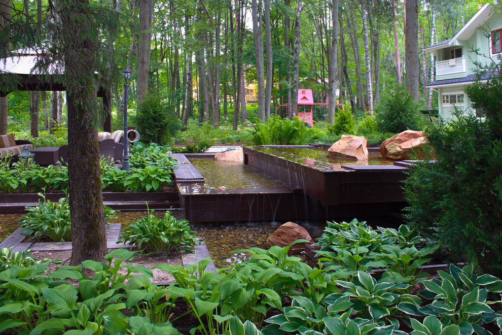 Искусственный водоем в стиле Лофт.